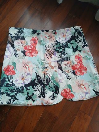 Bermudas cortas.Precio unidad 3e.