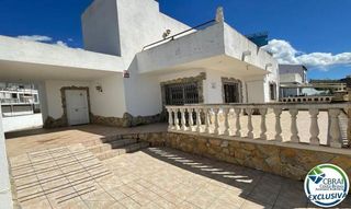 Casa adosada en venta en Santa Margarida en Roses