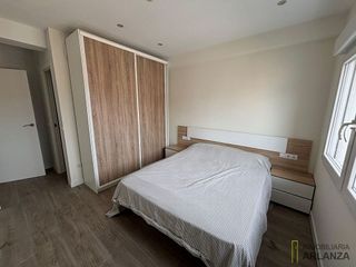 Piso en alquiler en Plaza España - Villa Pilar - Reyes Católicos - Vadillos en Burgos