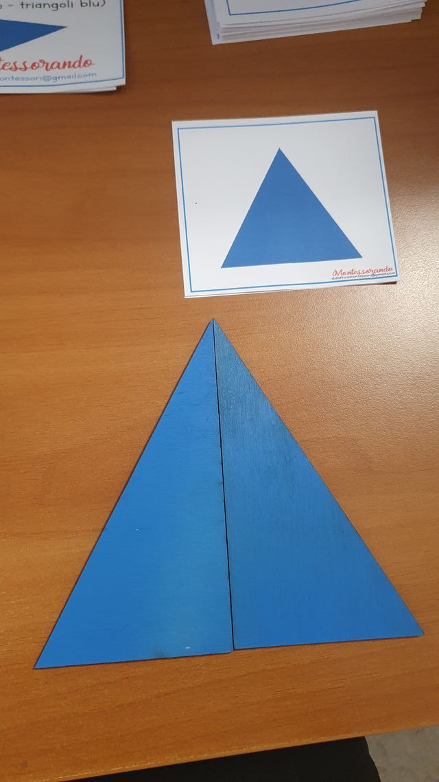 Triangoli Costruttori Montessori Scatola Blu