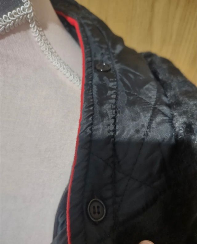 Abrigo Hell Bunny Rojo Talla L