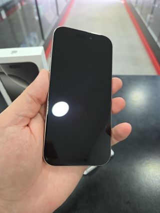 iPhone 16 Pro 256GB Titanio naturale