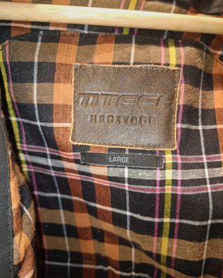 Chaqueta cuero moto
