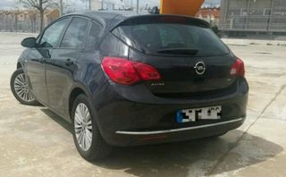 Opel Astra 2014