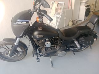 Harley Davidson Dyna Street Bob edición especial