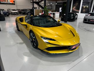 Ferrari SF90 2021