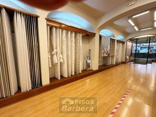 Local comercial en alquiler en Centre - Eixample – Can Llobet – Can Serra en Barbera del Vallès