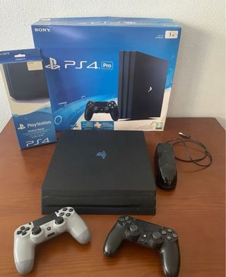 PS4 Pro + Gafas VR
+ juegos 
