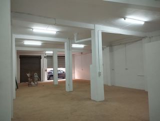 Local comercial en venta en Benetússer