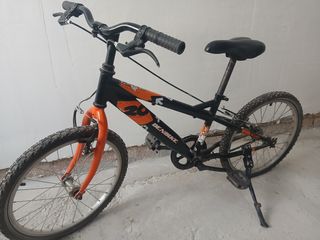 Bicicleta 20" para niño Naranja y Negra