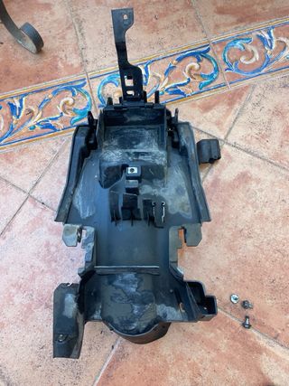 Caja Batería Bajo Asiento Scoopy SH 50 100