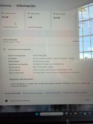 HP Envy 17-ch0000ns Plata