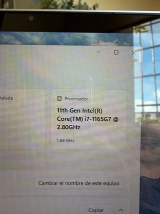 HP Envy 17-ch0000ns Plata