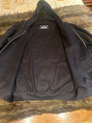 Sudadera Buster Wise Negra Talla M nueva a estrena