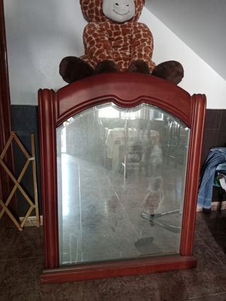 Espejo grande de madera, no hago envíos