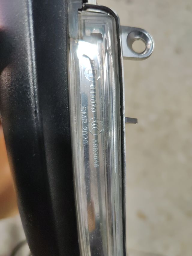 Intermitente retrovisor BMW Serie 1 Izq
