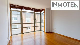 Piso en venta en Os Mallos - San Cristóbal en Coruña (A)