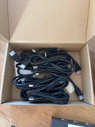 PWAY KVM HDMI USB Switch 4K