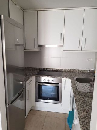 Piso en alquiler en Carolinas Bajas en Alicante