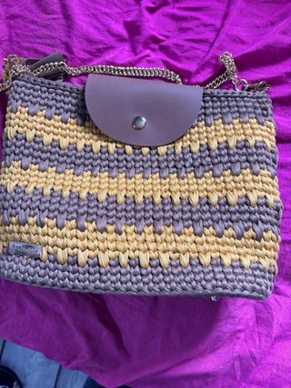 Bolso tejido a mano