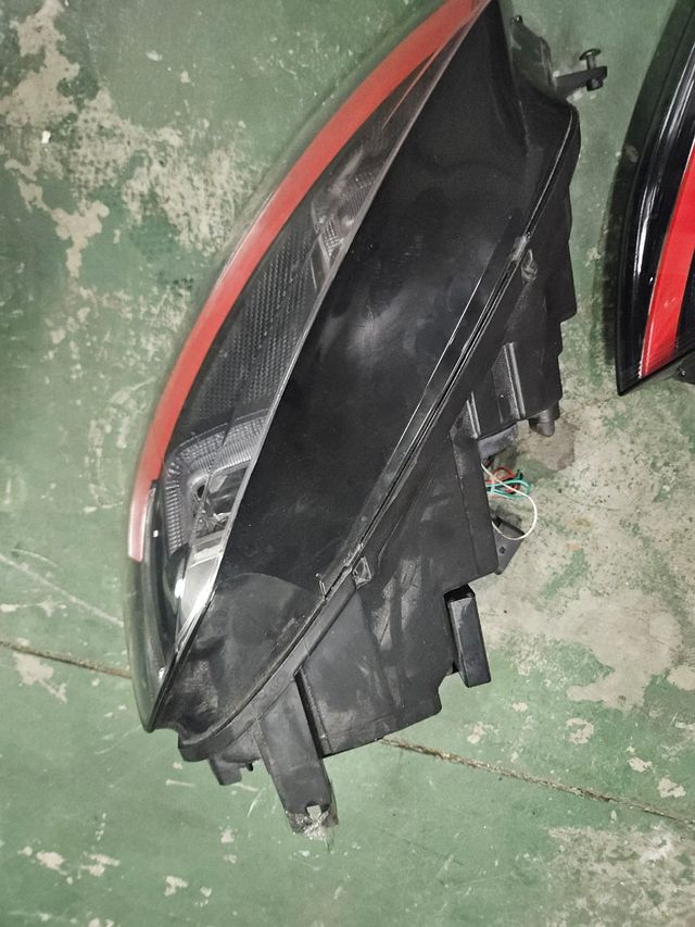 Faros Golf 7 estilo gti. 