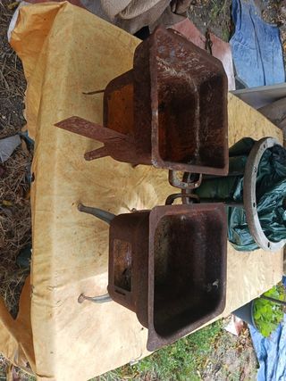 Antichi bracieri in latta