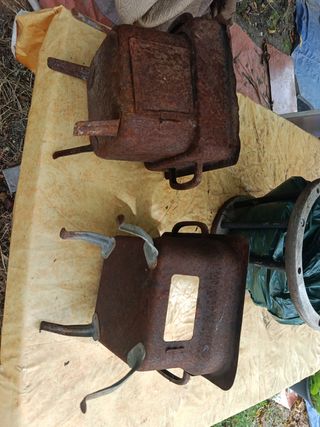 Antichi bracieri in latta