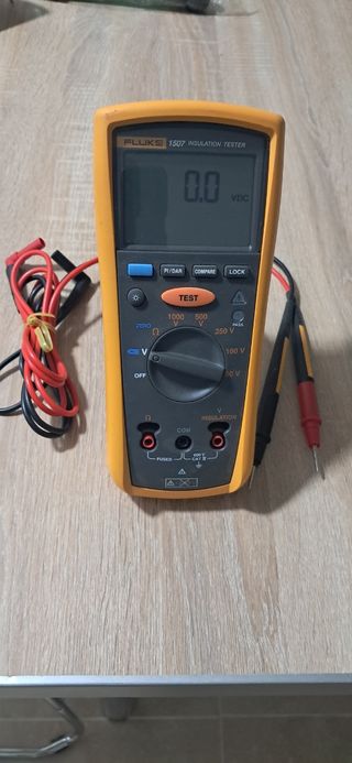 Medidor Aislamiento Fluke 1507