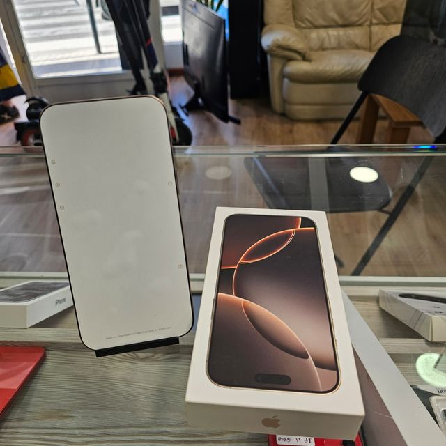 iPhone 16 Pro Max Oro