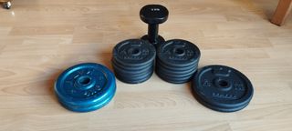 Discos de Pesas Decathlon y Mancuerna Matt