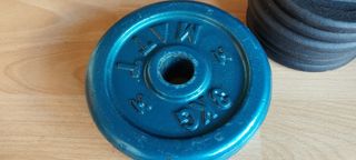 Discos de Pesas Decathlon y Mancuerna Matt