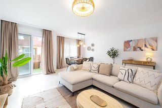 Piso en venta en Zona Puerto Deportivo en Fuengirola