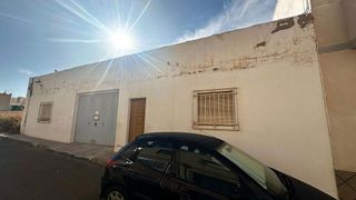 Terreno en venta en Carboneras