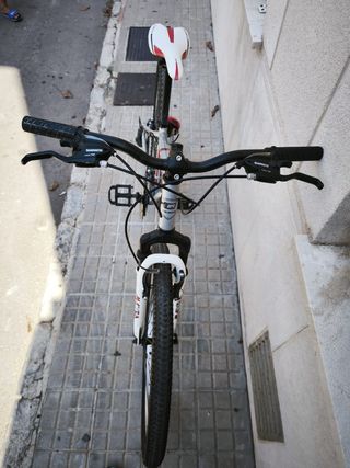 Bicicleta Montaña Qüer AL650 Aluminio 26