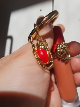 Pintalabios de Carolina Herrera con llavero