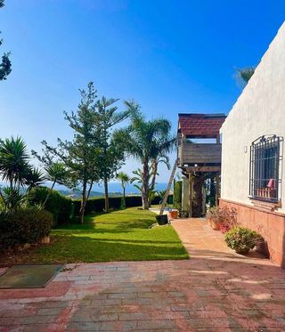 Chalet en alquiler en Calahonda en Mijas
