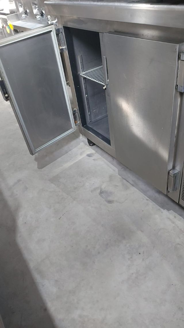 Frente mostrador frío 2 puertas