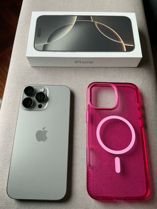 iPhone 16 Pro Max Titanio Natural