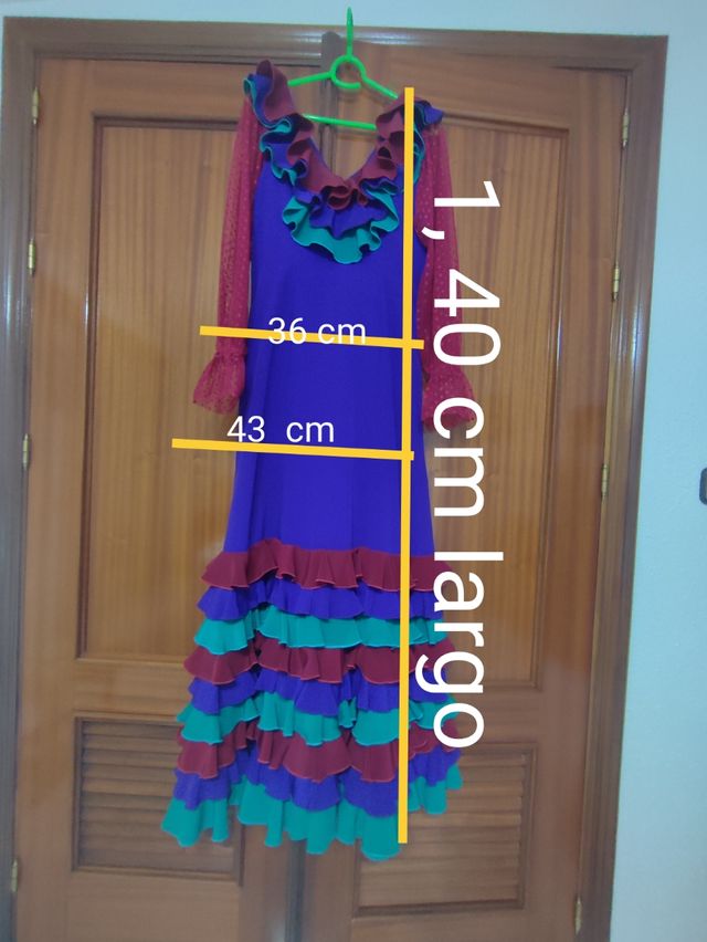 Vestido de flamenca con volantes
