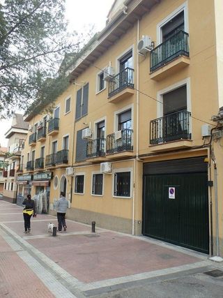 Piso en venta en Velilla de San Antonio