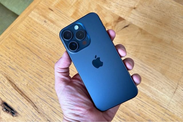 iPhone 15 Pro Azul 128GB