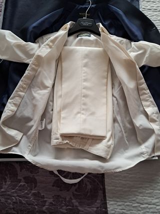 Traje de comunión niño talla 8 Como nuevo