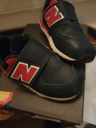 New Balance bambino NW574KIK tg.25