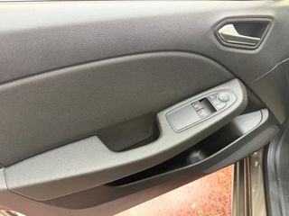 Renault Clio Intens SCE 53 kW (72CV)