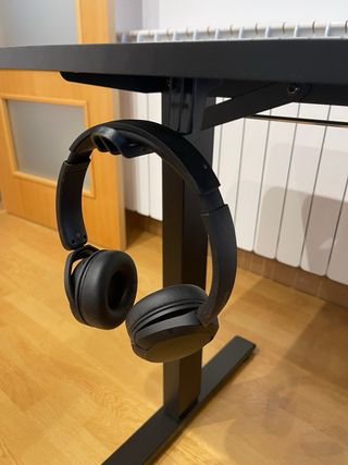 Tavolo da gioco elettronico nero impeccabile Mesa