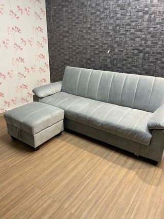 SOFA CAMA NUEVO CLICK CLACK + PUFF GRIS 