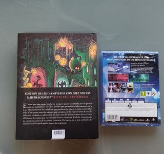 Pack Hollow Knight PS4 (Precintado) + Libro Ed. Lu
