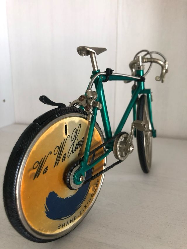 Modellino bicicletta da collezione