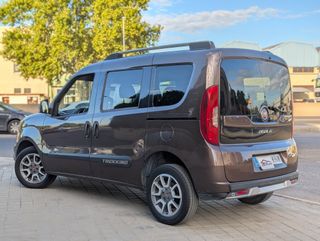 FIAT Doblò  1.6 JTDM Trekking 120Cv Turismo