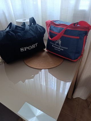 Bolsas de deporte y nevera